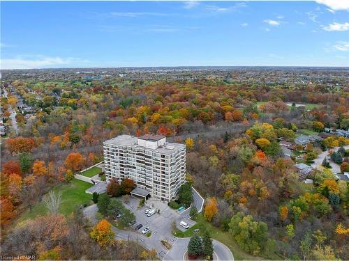 1008-3 Towering Heights Boulevard, St. Catharines, ON - Outdoor With View