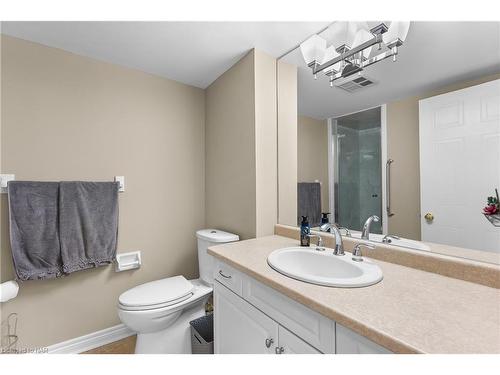 1008-3 Towering Heights Boulevard, St. Catharines, ON - Indoor Photo Showing Bathroom