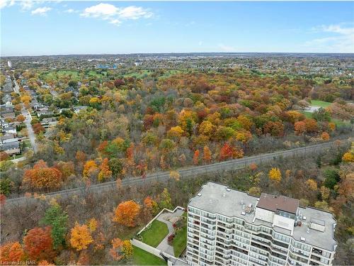 1008-3 Towering Heights Boulevard, St. Catharines, ON - Outdoor With View