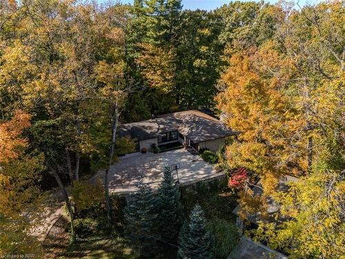 1925 Hansler Street, Fonthill, ON - Outdoor