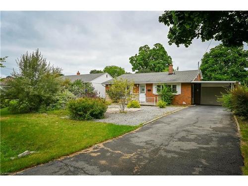 72 Wakelin Terrace, St. Catharines, ON - Outdoor With Facade