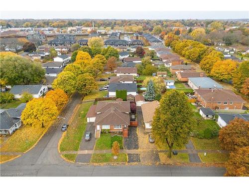 6631 Dawson Street, Niagara Falls, ON - Outdoor With View