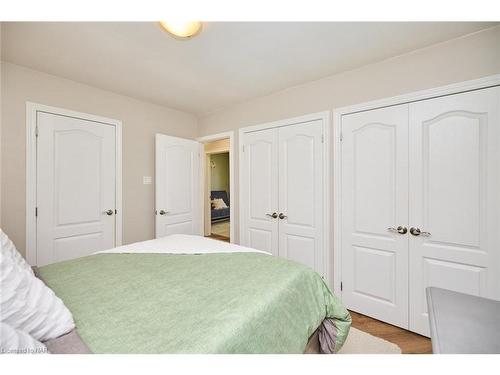 31953 Church Street, Wainfleet, ON - Indoor Photo Showing Bedroom