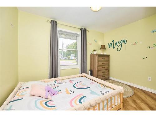 31953 Church Street, Wainfleet, ON - Indoor Photo Showing Bedroom