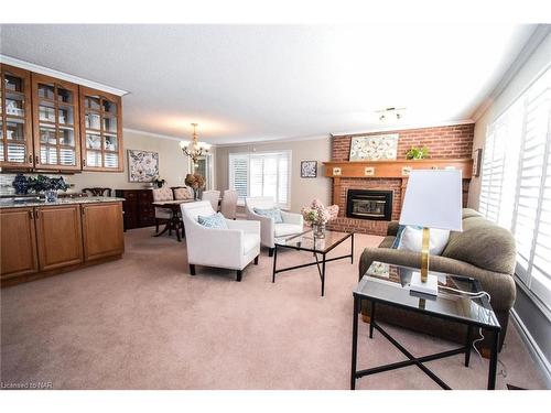 15 Burgess Drive, Grimsby, ON - Indoor Photo Showing Living Room With Fireplace