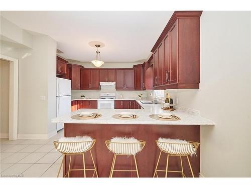 51267 Tunnacliffe Road S, Wainfleet, ON - Indoor Photo Showing Kitchen