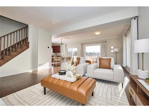 51267 Tunnacliffe Road S, Wainfleet, ON - Indoor Photo Showing Living Room