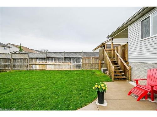 7023 Kalar Road, Niagara Falls, ON - Outdoor