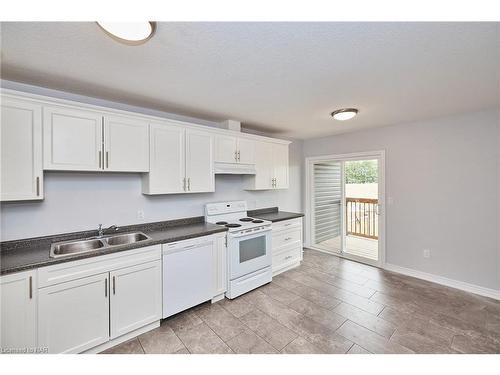 34 Bruce Street, Welland, ON - Indoor Photo Showing Kitchen With Double Sink