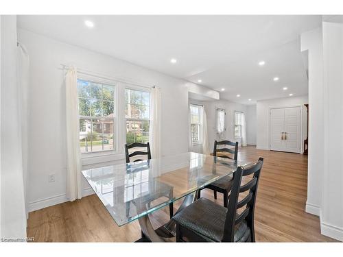 59 Permilla Street, St. Catharines, ON - Indoor Photo Showing Dining Room