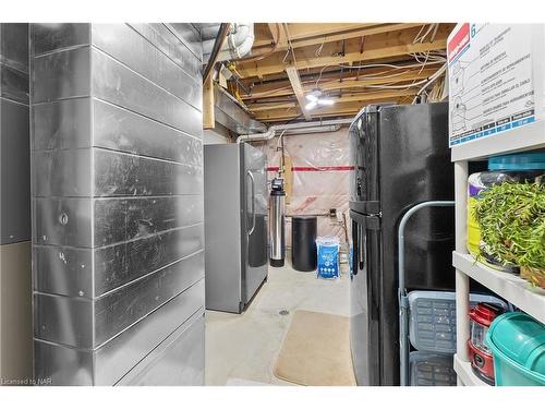 5743 Jake Crescent, Niagara Falls, ON - Indoor Photo Showing Basement