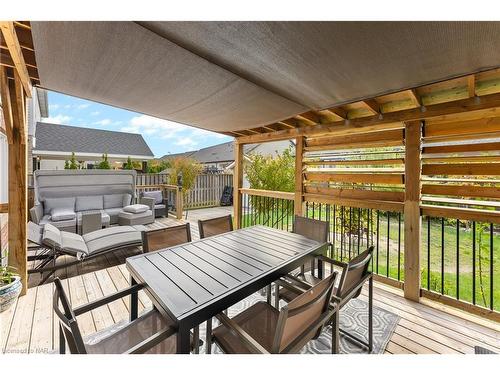 5743 Jake Crescent, Niagara Falls, ON - Outdoor With Deck Patio Veranda With Exterior