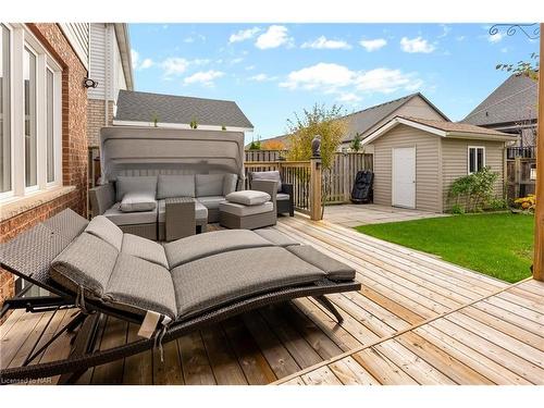 5743 Jake Crescent, Niagara Falls, ON - Outdoor With Exterior