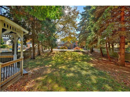 6061 Mountaingate Drive, Niagara Falls, ON - Outdoor