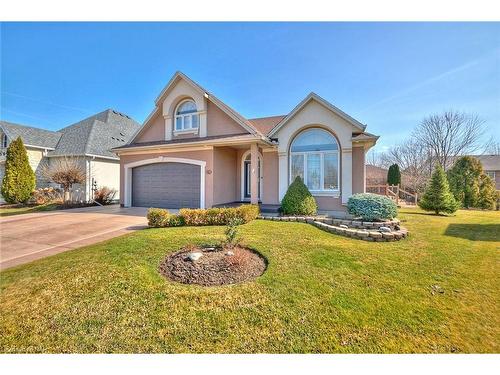 138 Loretta Drive, Niagara-On-The-Lake, ON - Outdoor With Facade