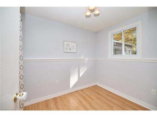 110 Strada Boulevard, St. Catharines, ON - Indoor Photo Showing Other Room