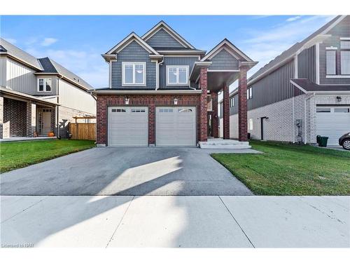 141 Susan Drive, Fonthill, ON - Outdoor With Facade