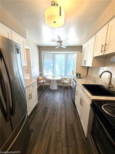 77 Linwell Road, St. Catharines, ON - Indoor Photo Showing Kitchen