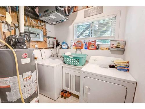 23 Hatter Avenue, Welland, ON - Indoor Photo Showing Laundry Room