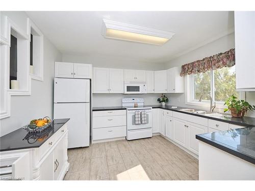 5091 Highway #3, Port Colborne, ON - Indoor Photo Showing Kitchen