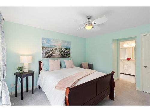 16 Shaver Road, St. Catharines, ON - Indoor Photo Showing Bedroom