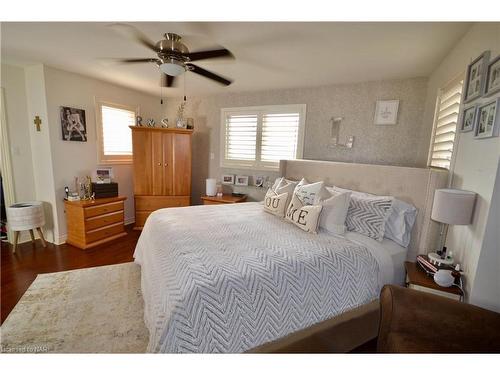 56 Barbican Trail, St. Catharines, ON - Indoor Photo Showing Bedroom