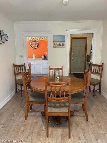 350 Ashwood Avenue, Crystal Beach, ON - Indoor Photo Showing Dining Room