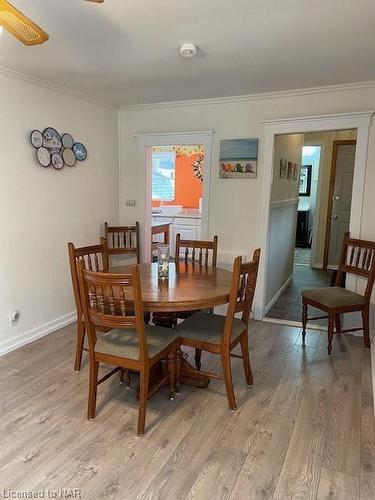 350 Ashwood Avenue, Crystal Beach, ON - Indoor Photo Showing Dining Room