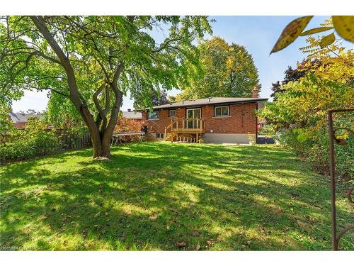 10 Fisher Crescent, Hamilton, ON - Outdoor