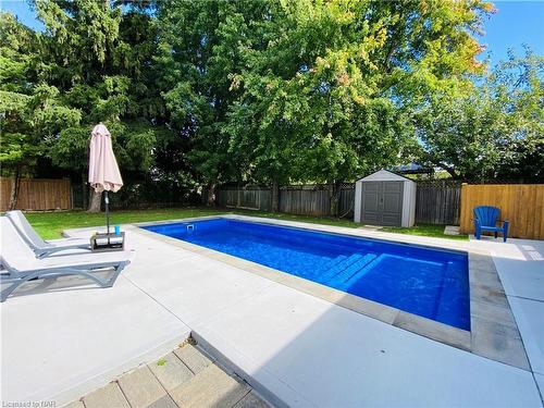 23 Pinewood Avenue, Grimsby, ON - Outdoor With In Ground Pool With Deck Patio Veranda With Backyard