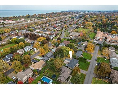 23 Pinewood Avenue, Grimsby, ON - Outdoor With View