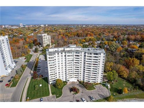 306-15 Towering Heights Boulevard, St. Catharines, ON - Outdoor With View