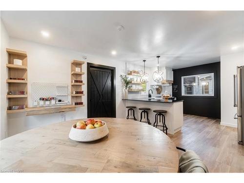 252 Emerick Avenue, Fort Erie, ON - Indoor Photo Showing Dining Room