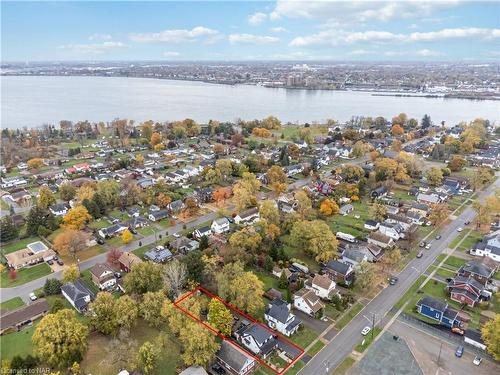 252 Emerick Avenue, Fort Erie, ON - Outdoor With Body Of Water With View