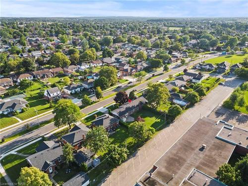 12 Broderick Avenue, Thorold, ON - Outdoor With View