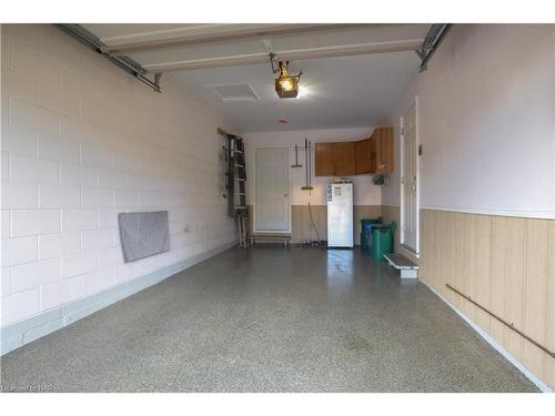 23 Portal Drive, Port Colborne, ON - Indoor Photo Showing Garage