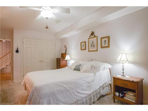 23 Portal Drive, Port Colborne, ON - Indoor Photo Showing Bedroom