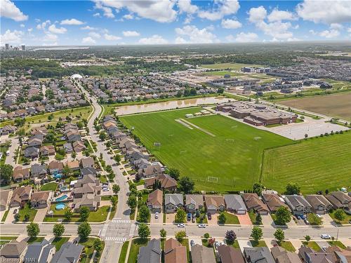 7020 St Michael Avenue, Niagara Falls, ON - Outdoor With View