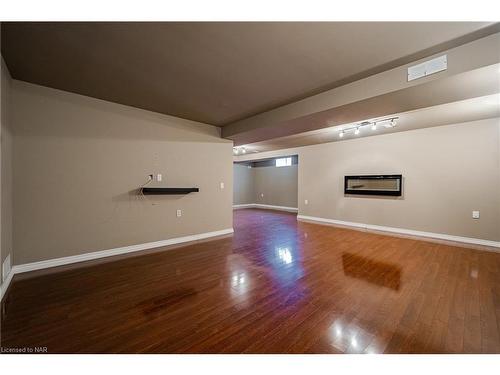 76 Aaron Trail, Welland, ON - Indoor Photo Showing Other Room With Fireplace