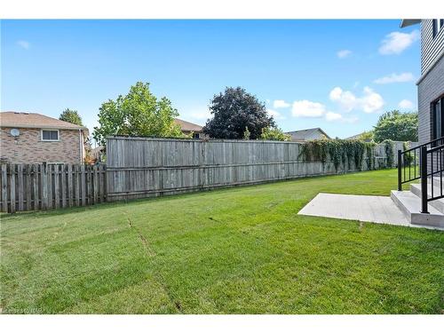 7887 Seabiscuit Drive, Niagara Falls, ON - Outdoor With Backyard