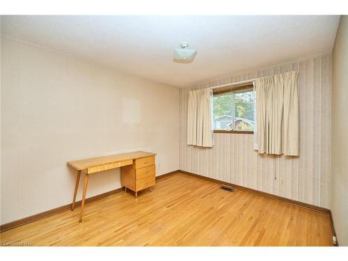 647 Vine Street, St. Catharines, ON - Indoor Photo Showing Other Room