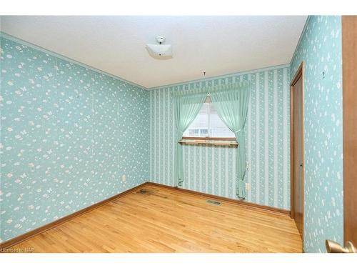 647 Vine Street, St. Catharines, ON - Indoor Photo Showing Other Room