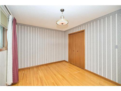 647 Vine Street, St. Catharines, ON - Indoor Photo Showing Other Room