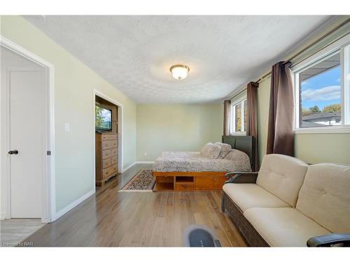 166 Bridlewood Drive, Welland, ON - Indoor Photo Showing Bedroom