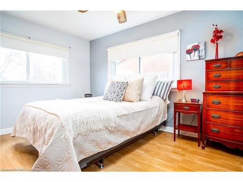 3500 Callan Street, Niagara Falls, ON - Indoor Photo Showing Bedroom