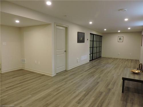 10-6334 Desanka Avenue, Niagara Falls, ON - Indoor Photo Showing Basement