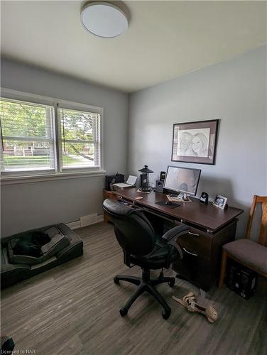 5881 Carman Street, Niagara Falls, ON - Indoor Photo Showing Office