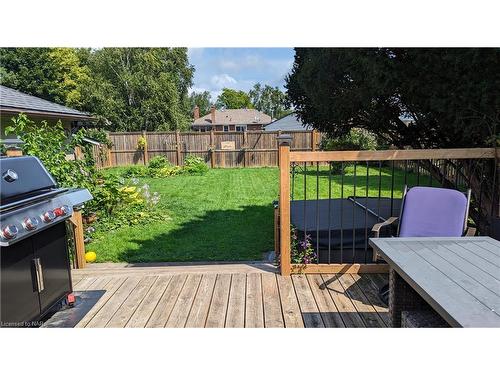 5881 Carman Street, Niagara Falls, ON - Outdoor With Deck Patio Veranda With Backyard