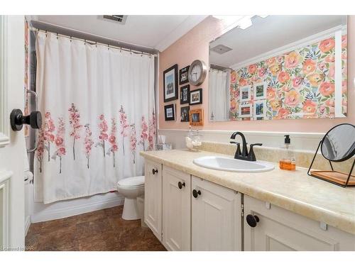 304-41 Rykert Street, St. Catharines, ON - Indoor Photo Showing Bathroom