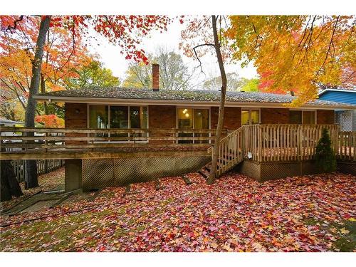 3 Parkhill Rd Road, Fonthill, ON - Outdoor With Deck Patio Veranda